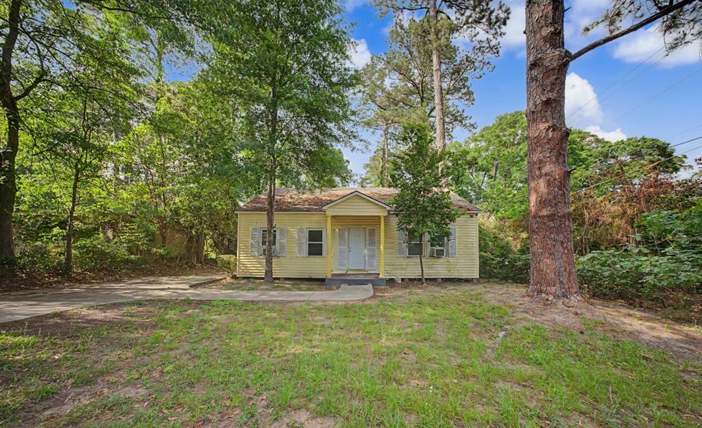 202 Cavin Street Property Photo 1
