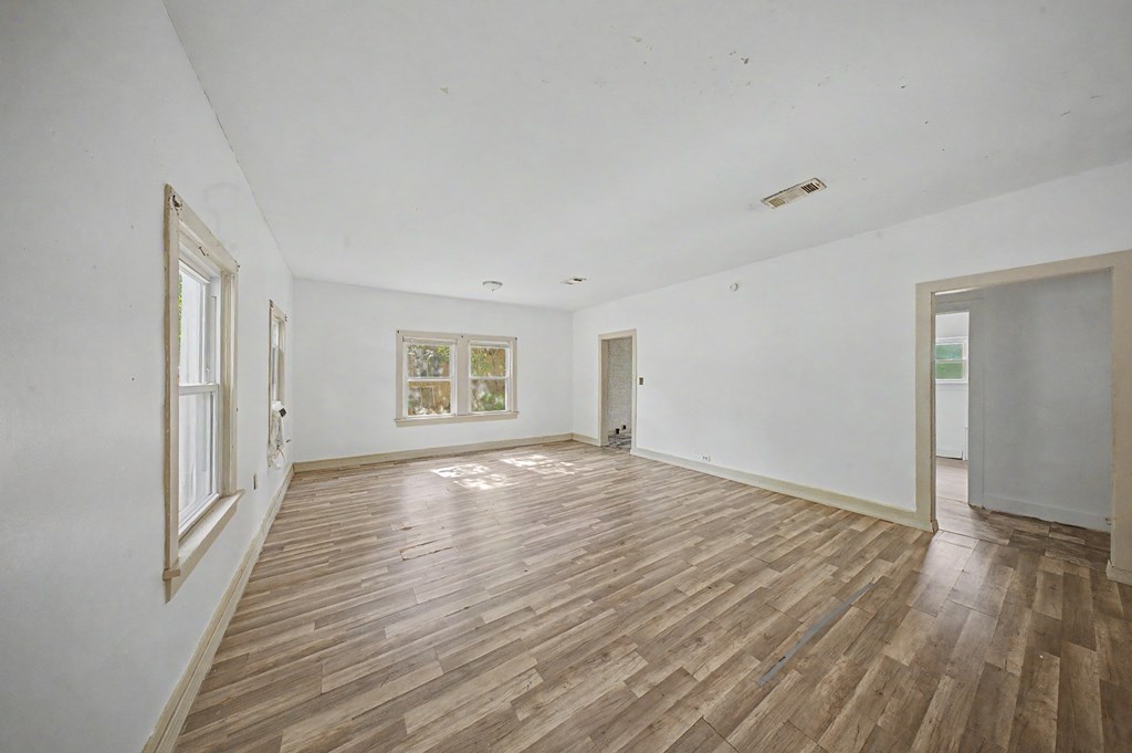 202 Cavin Street Property Photo 5