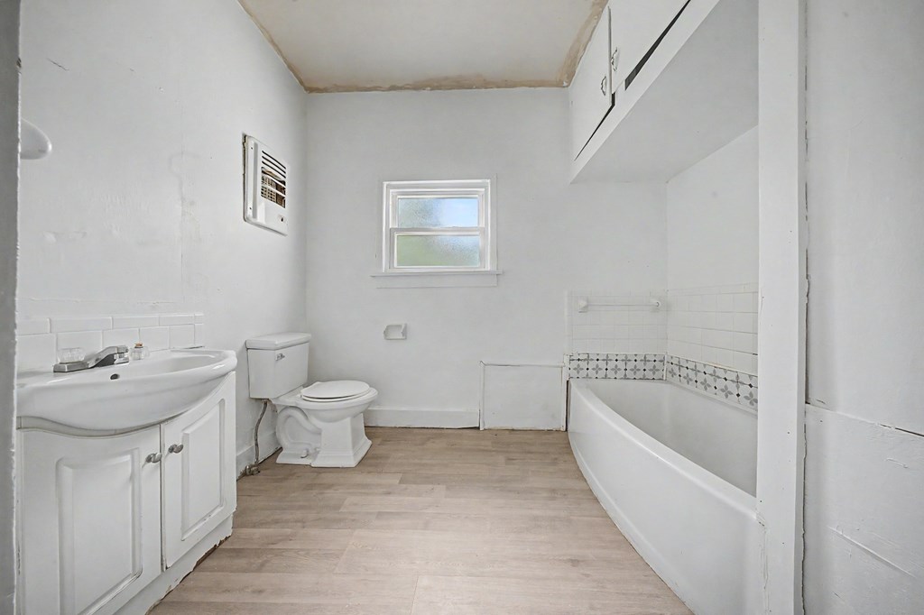 202 Cavin Street Property Photo 7