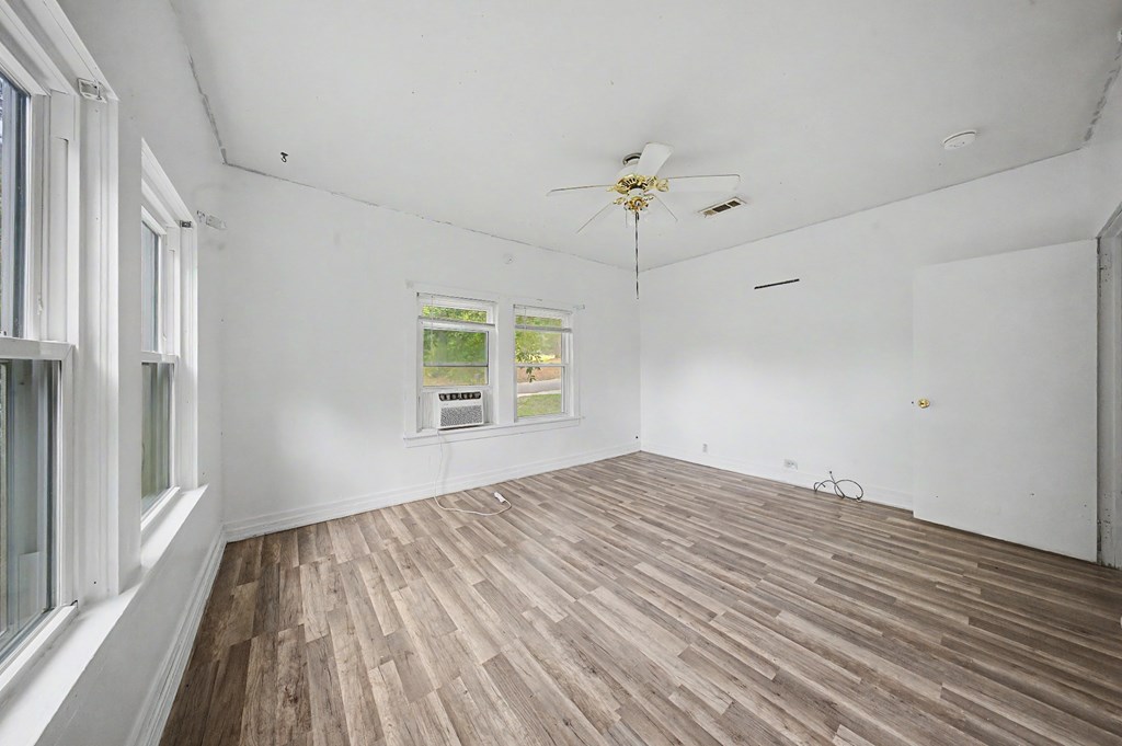 202 Cavin Street Property Photo 15