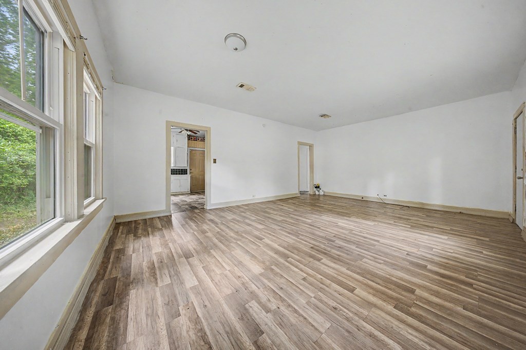 202 Cavin Street Property Photo 16