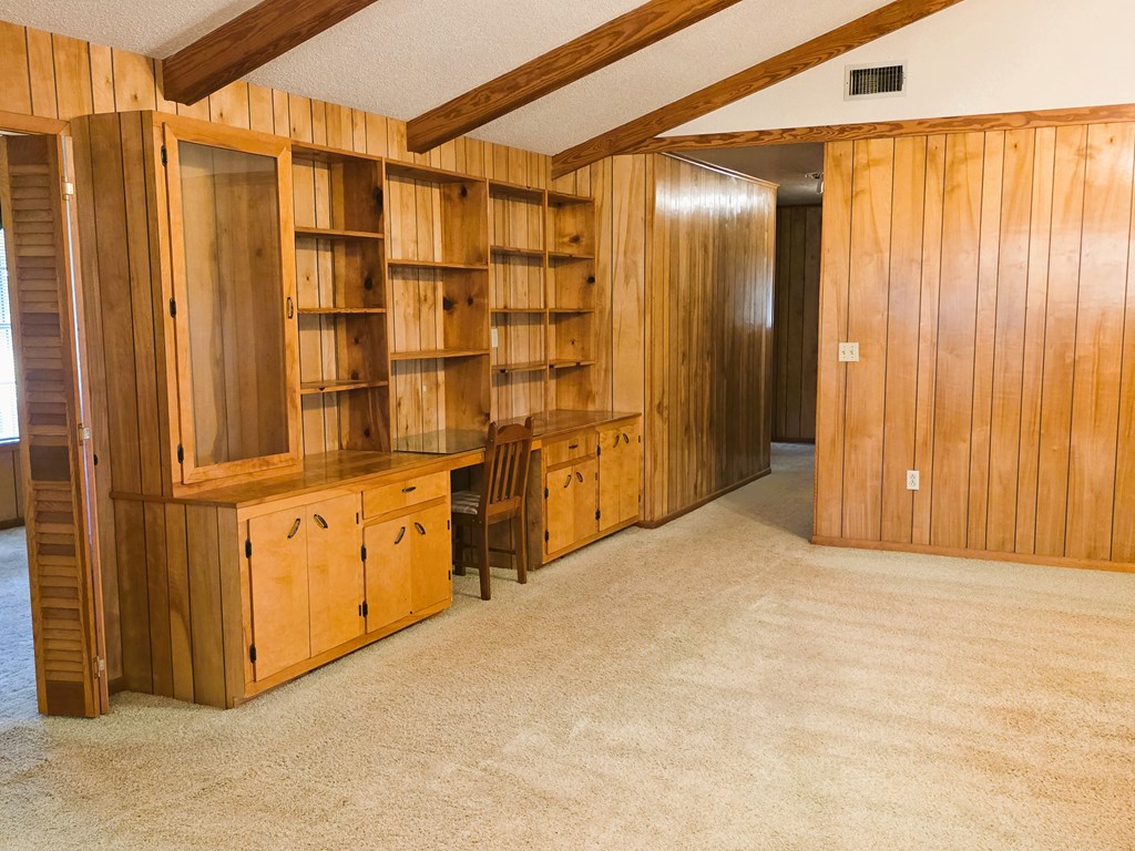 8081 Fm 256 Property Photo 22