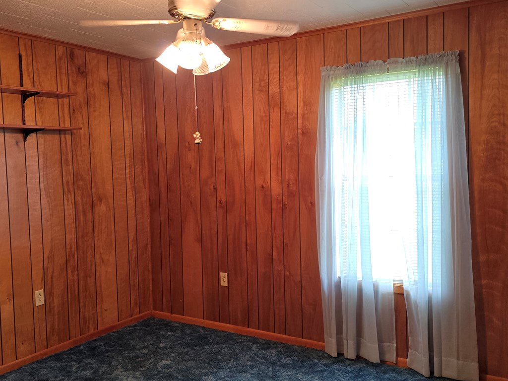 8081 Fm 256 Property Photo 23