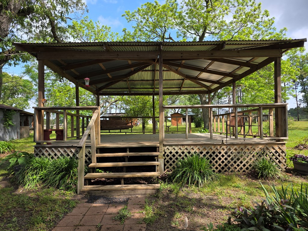 8081 Fm 256 Property Photo 33