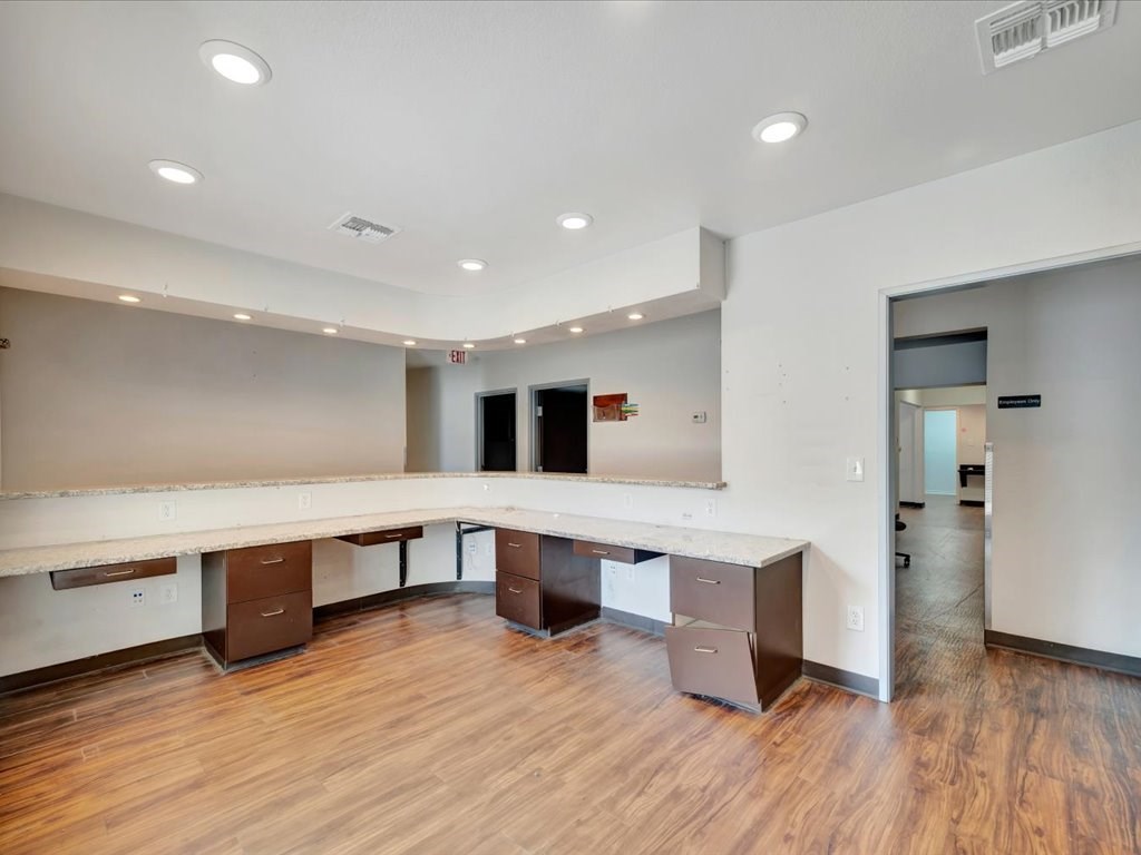 1702 Denman Avenue Property Photo 11