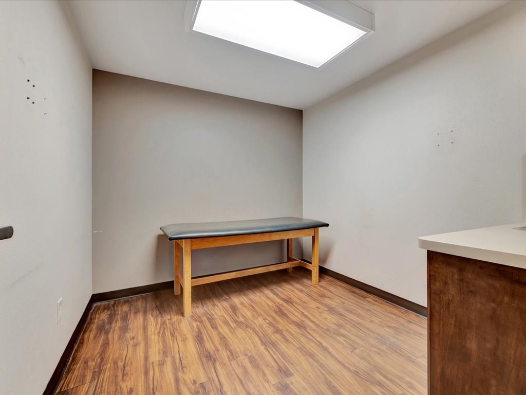 1702 Denman Avenue Property Photo 29
