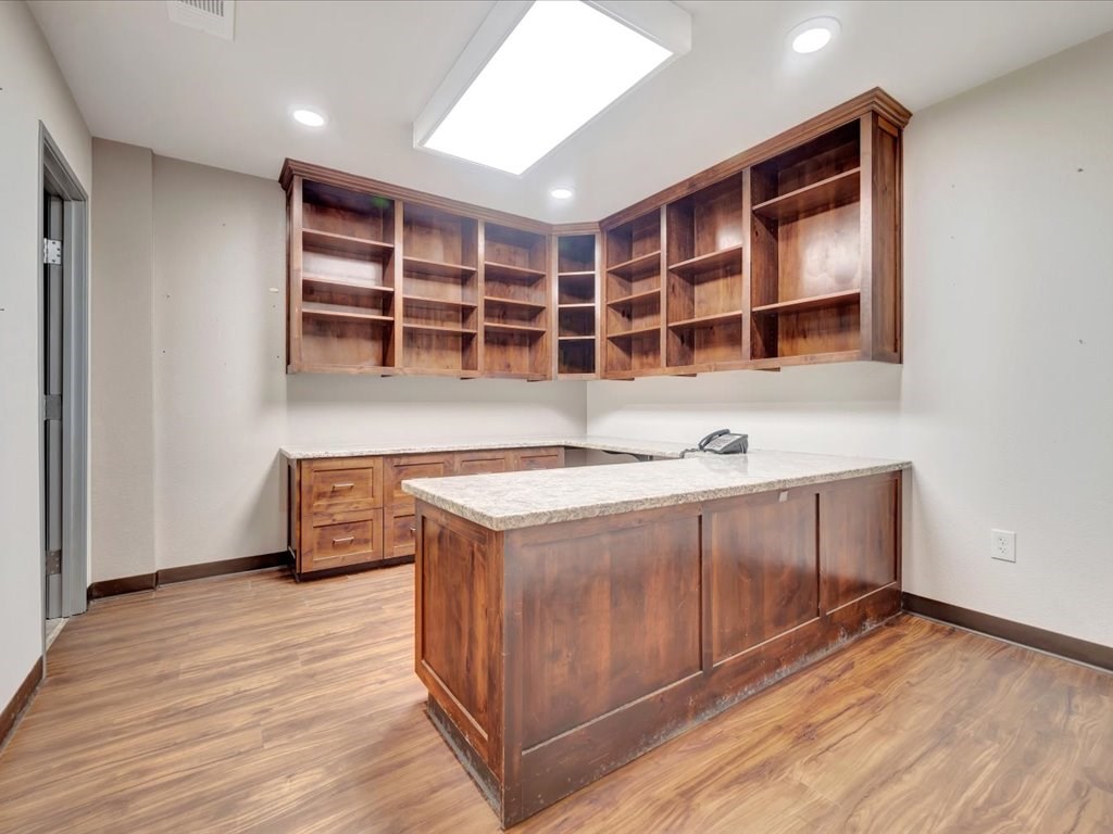 1702 Denman Avenue Property Photo 32