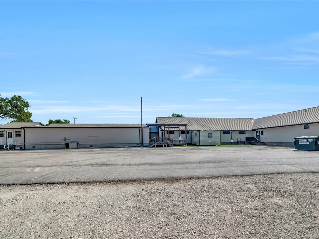 1702 Denman Avenue Property Photo 35