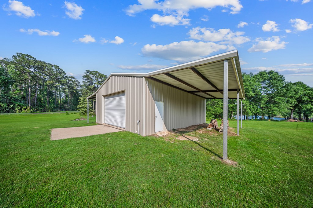 900 Tom Low Rd Property Photo 47
