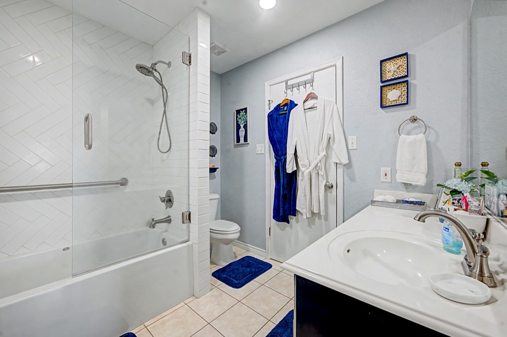 175 Rollingwood Drive Property Photo 18