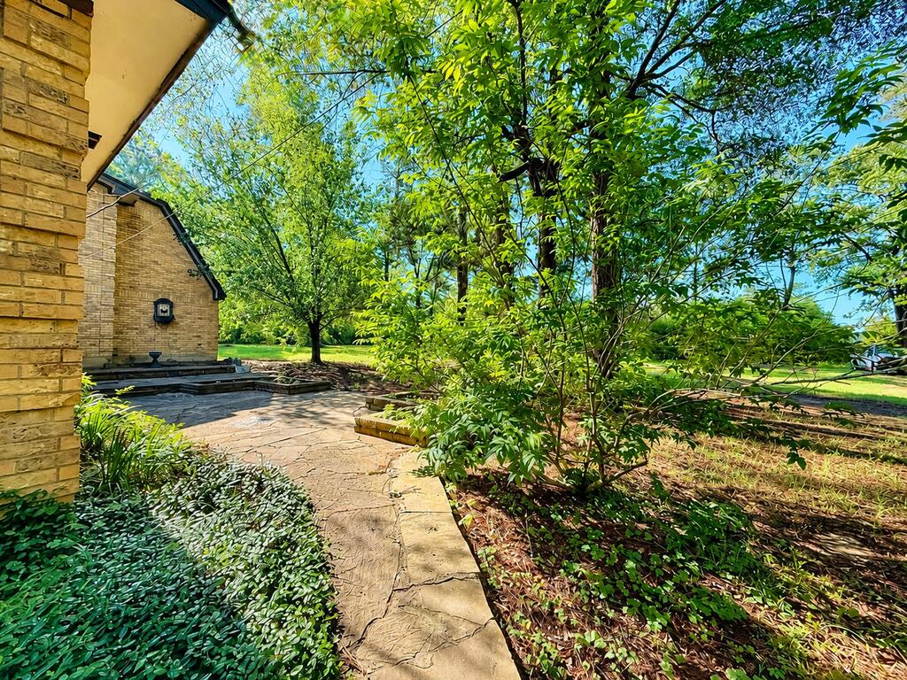 597 Roper Road Property Photo 21