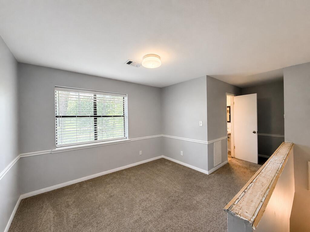597 Roper Road Property Photo 32