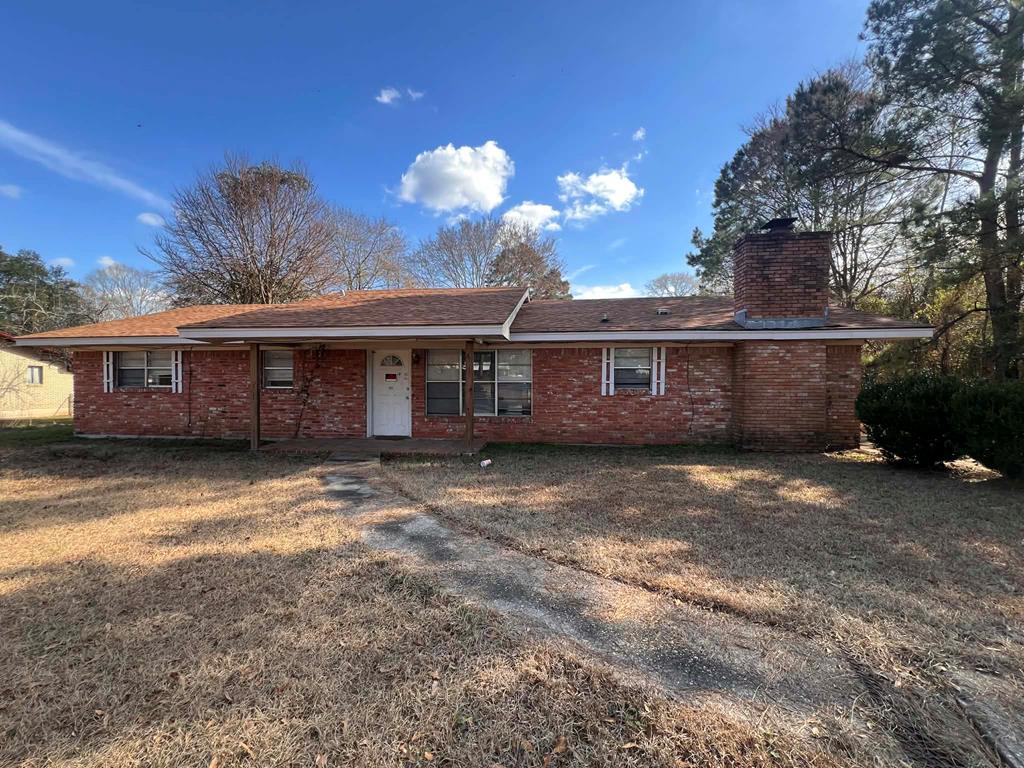 903 Highway 190 W