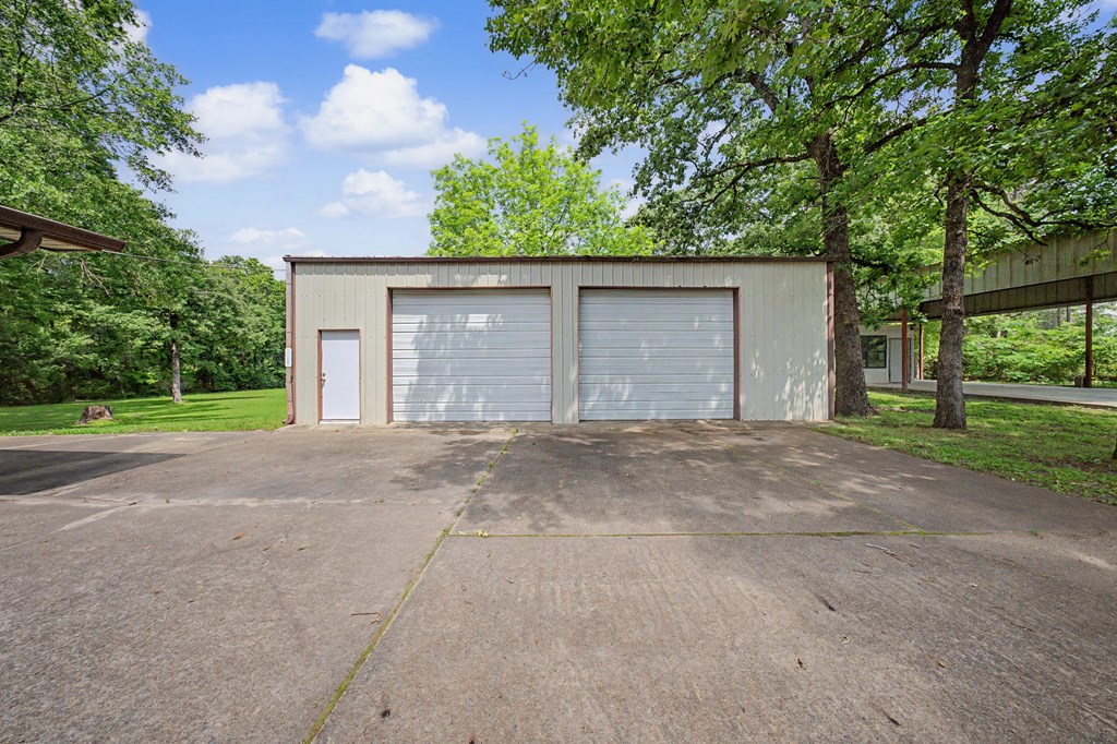 825 Mount Carmel Rd Property Photo 23