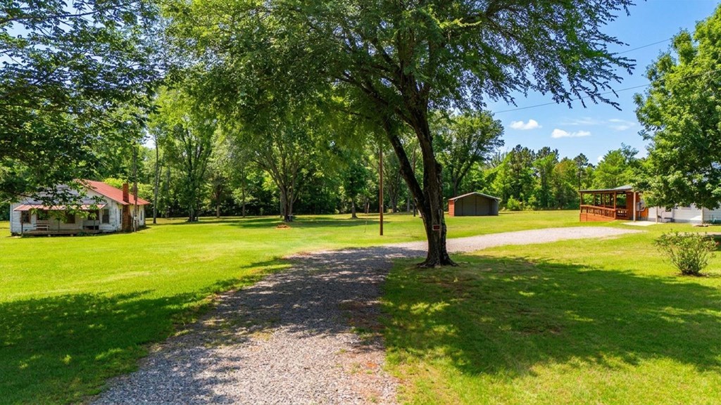 13685 Fm 343 Property Photo 2