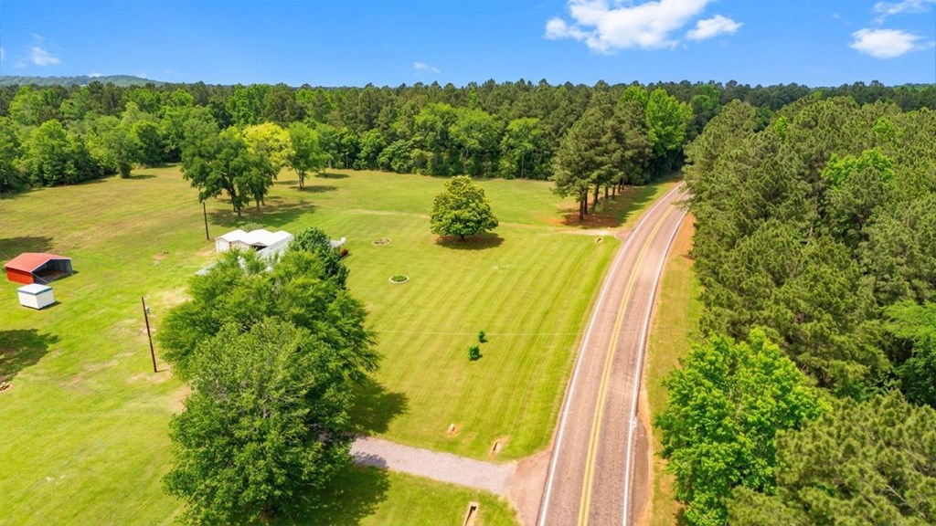 13685 Fm 343 Property Photo 4