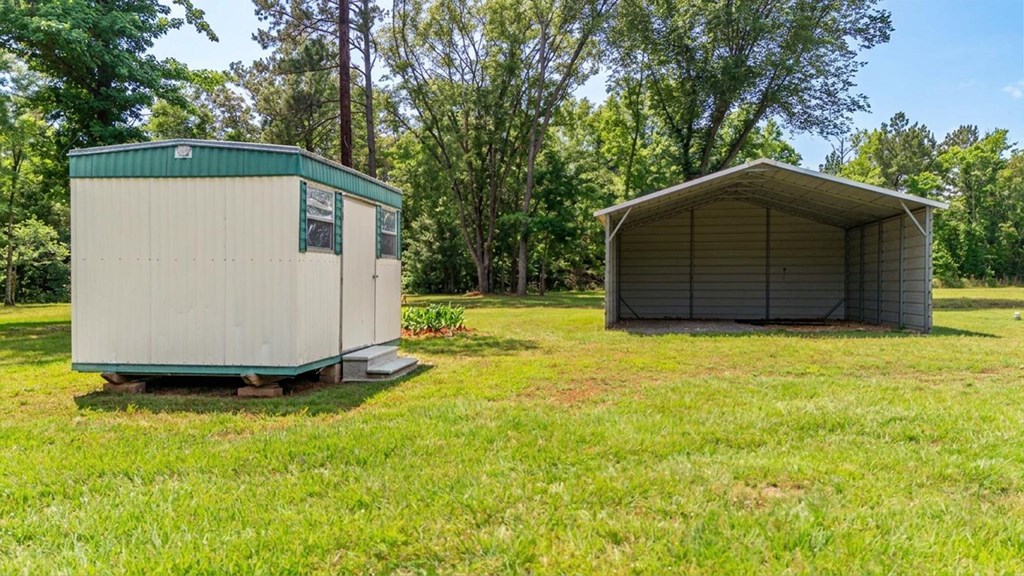 13685 Fm 343 Property Photo 15