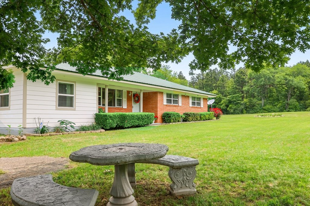 13685 Fm 343 Property Photo 22