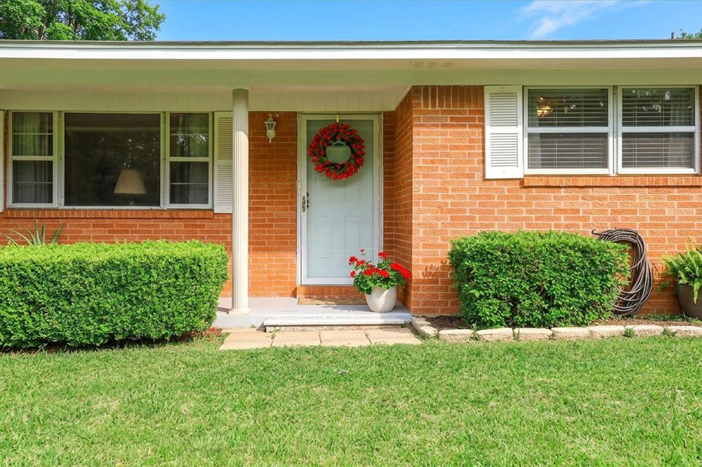 13685 Fm 343 Property Photo 24
