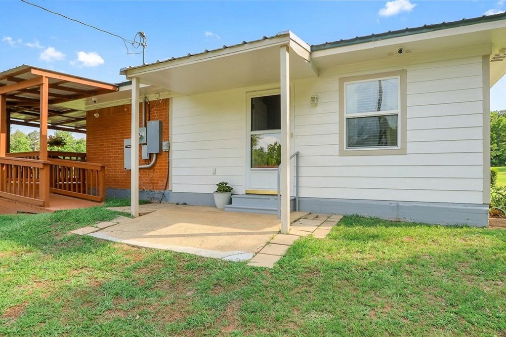 13685 Fm 343 Property Photo 25