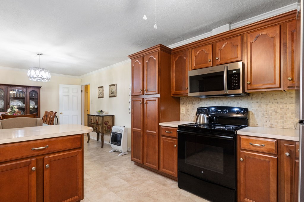 13685 Fm 343 Property Photo 40