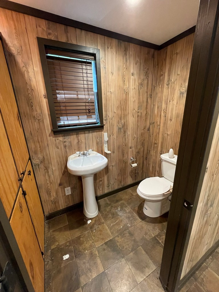 81637 Fm 326 Property Photo 9
