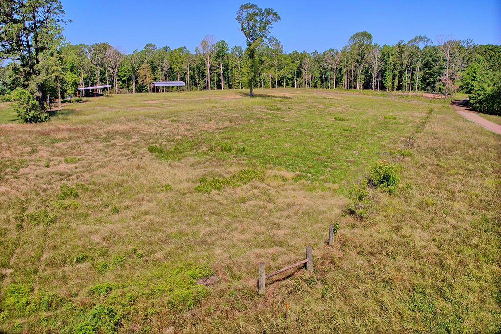 222 Gandy Dr Property Photo 1