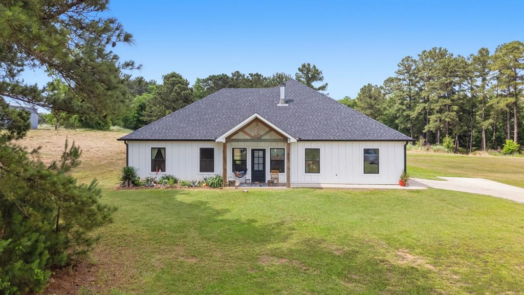 10374 Hwy 204 Property Photo 1