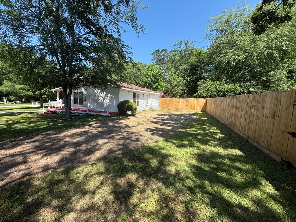 905 Hylane Property Photo 9