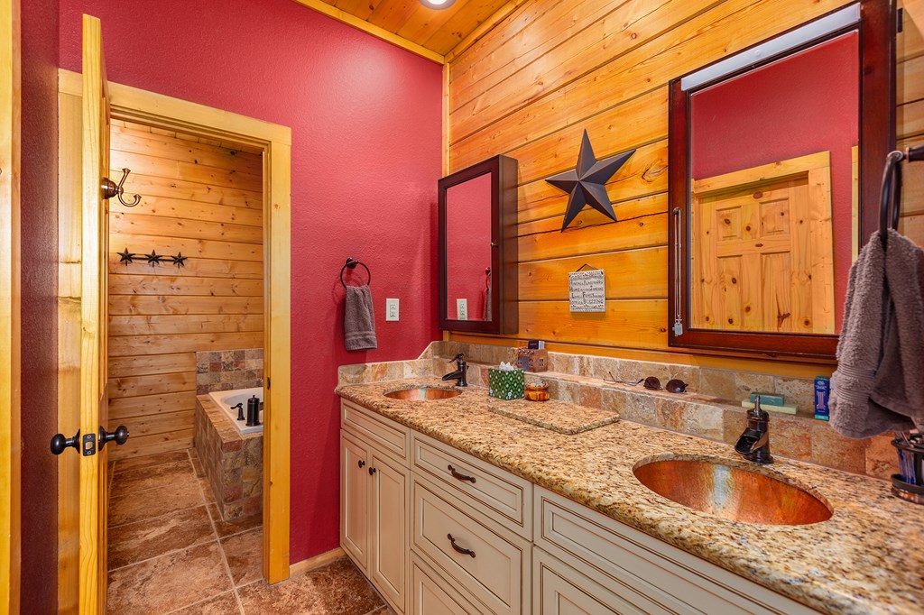 560 Pr 8525 Property Photo 23
