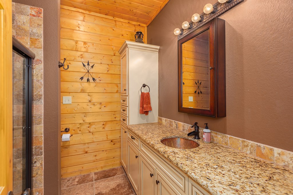 560 Pr 8525 Property Photo 30