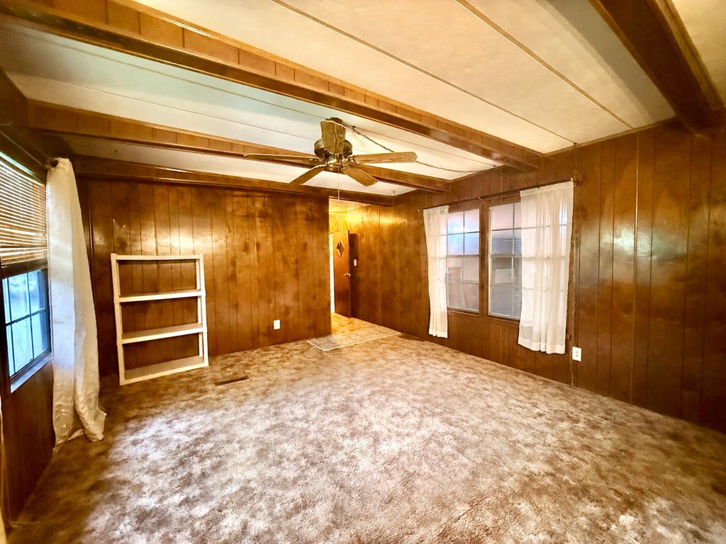 245 Forest Glen Drive Property Photo 11