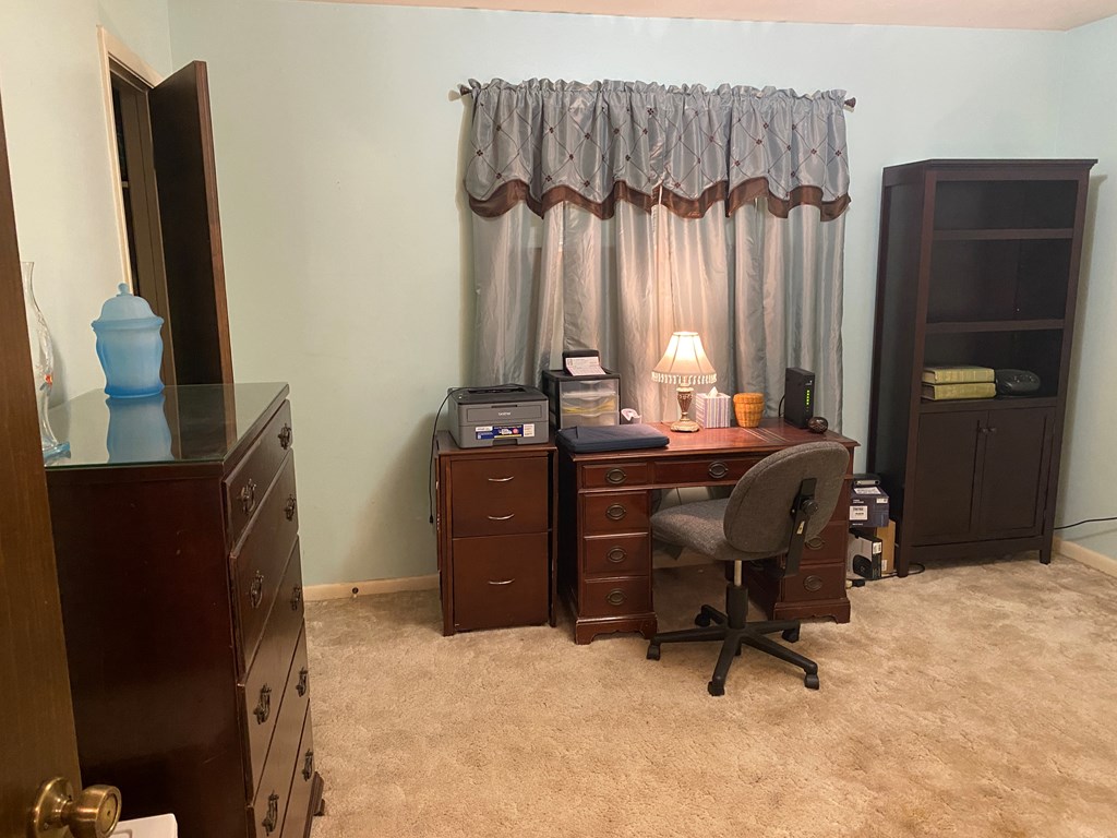 302 Cunningham Drive Property Photo 27
