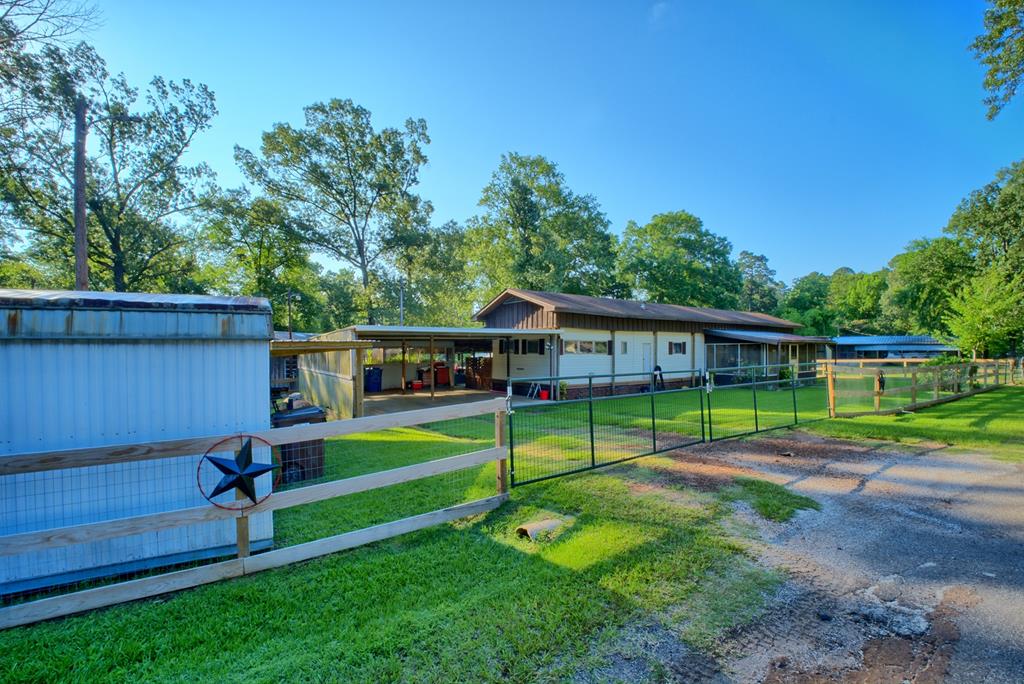 316 Balleycastle Drive Property Photo 1