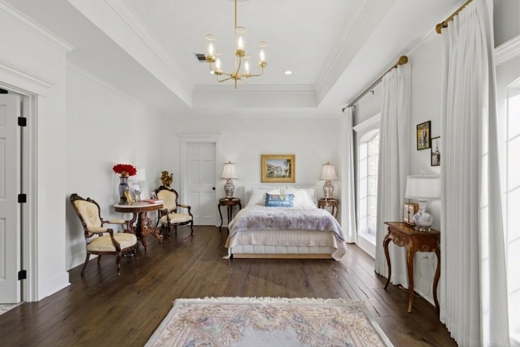 103 Holly Property Photo 34