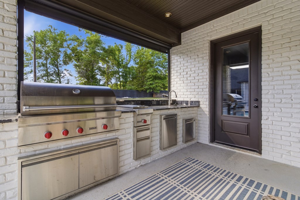 103 Holly Property Photo 38