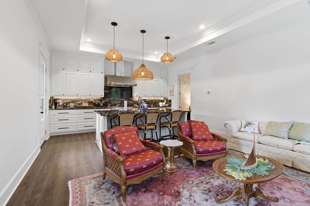 103 Holly Property Photo 42