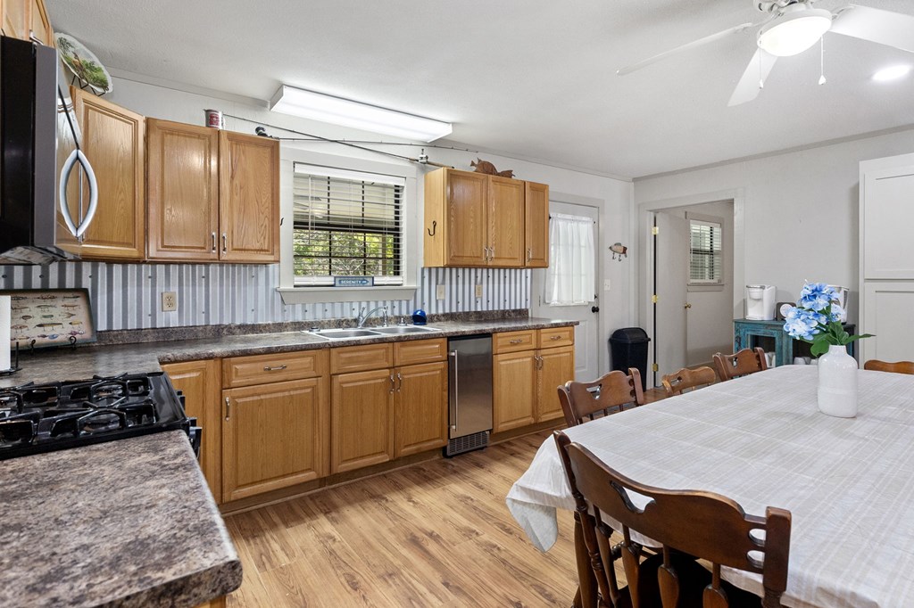 264 Wildbriar Drive Property Photo 11