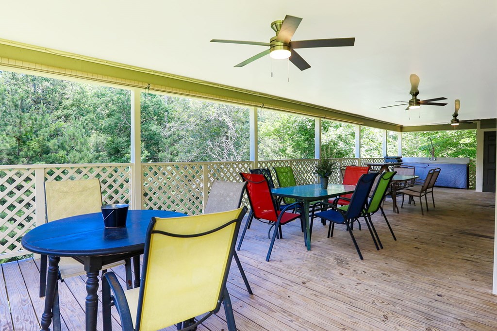 264 Wildbriar Drive Property Photo 40