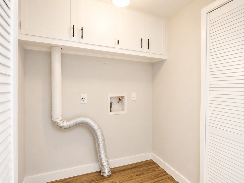 41 Harbour Row Drive Property Photo 8