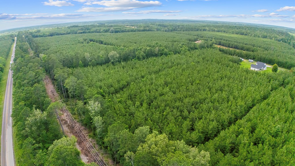 Pid #28148 Fm 83 Property Photo 5