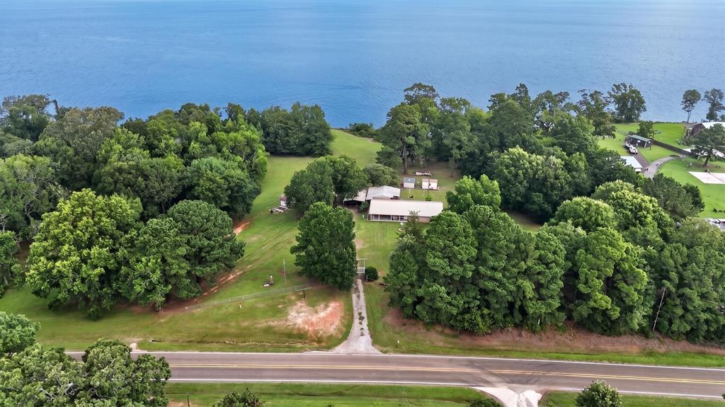 4405 Carters Ferry Rd E Property Photo 1