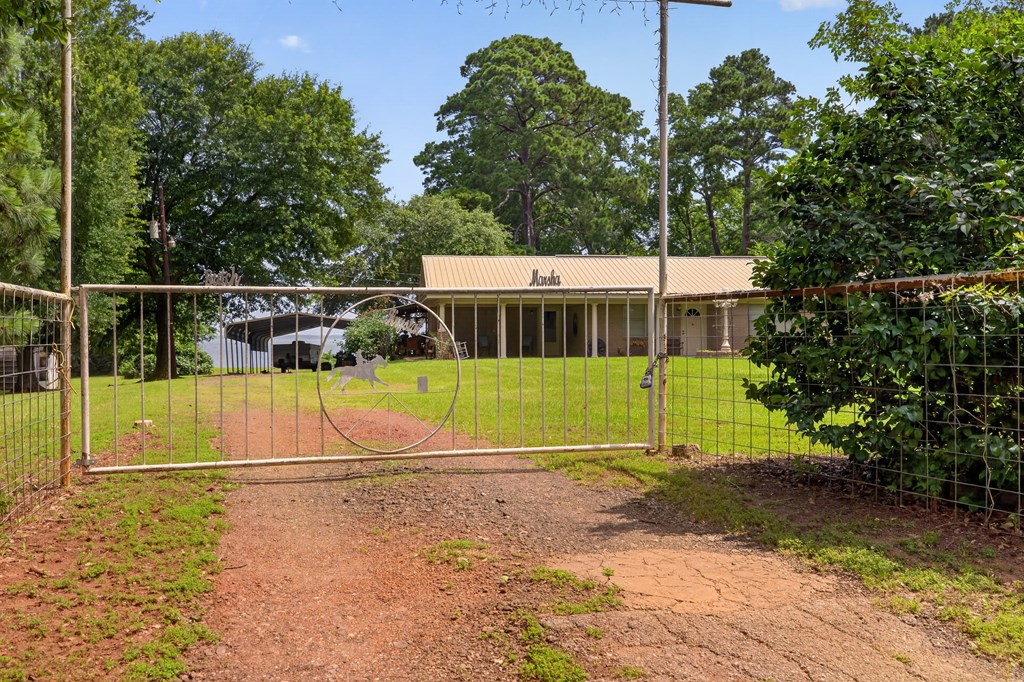 4405 Carters Ferry Rd E Property Photo 5