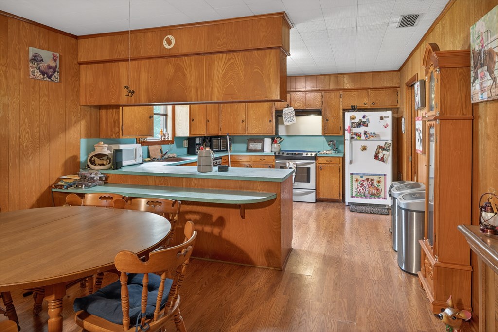4405 Carters Ferry Rd E Property Photo 17