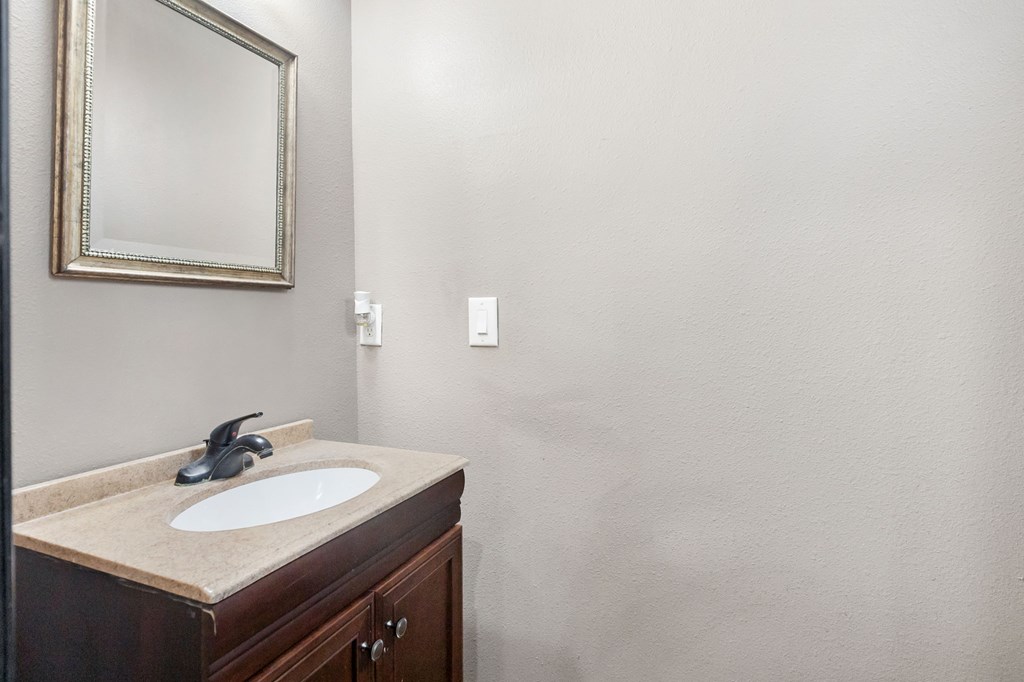 1127 Mantooth Avenue Property Photo 18