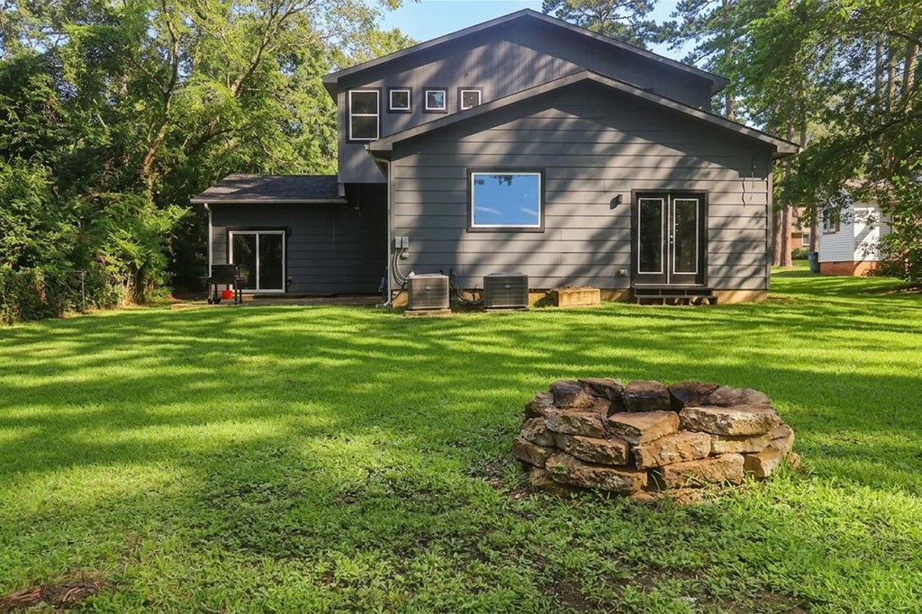 1127 Mantooth Avenue Property Photo 40