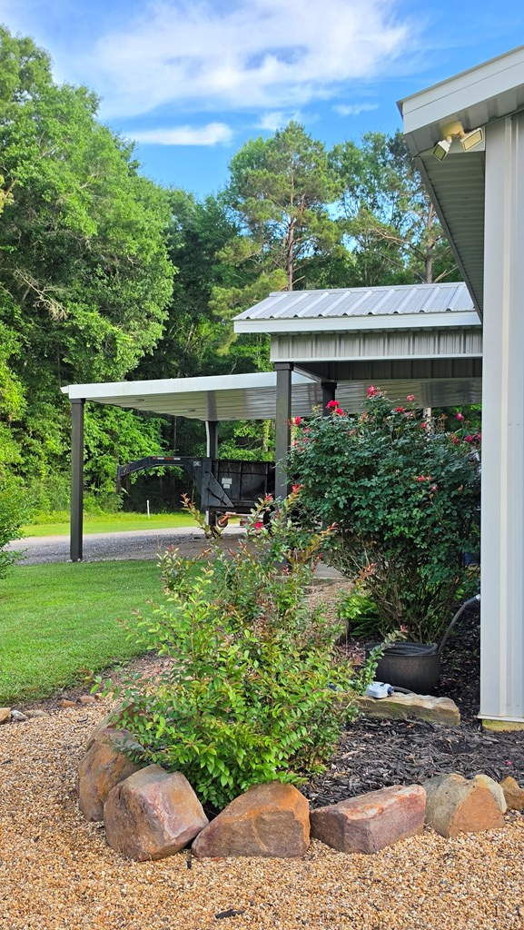 740 Cr 202 Property Photo 5