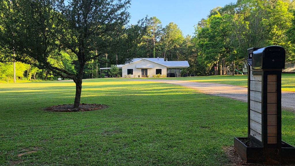 740 Cr 202 Property Photo 6