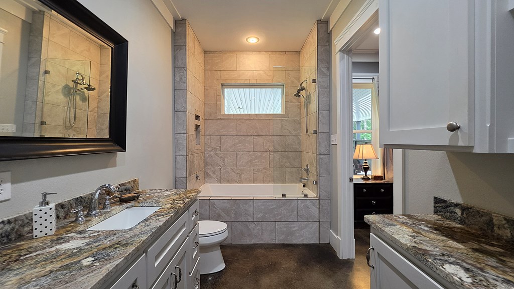 740 Cr 202 Property Photo 27