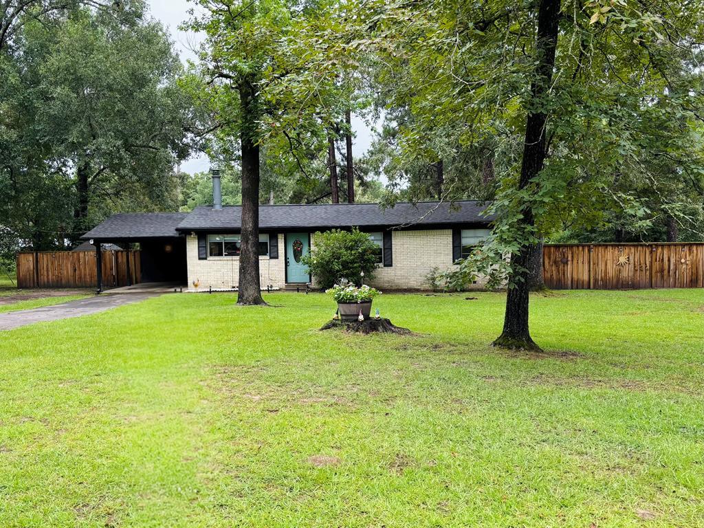 158 Bois Darc Lane Property Photo 1